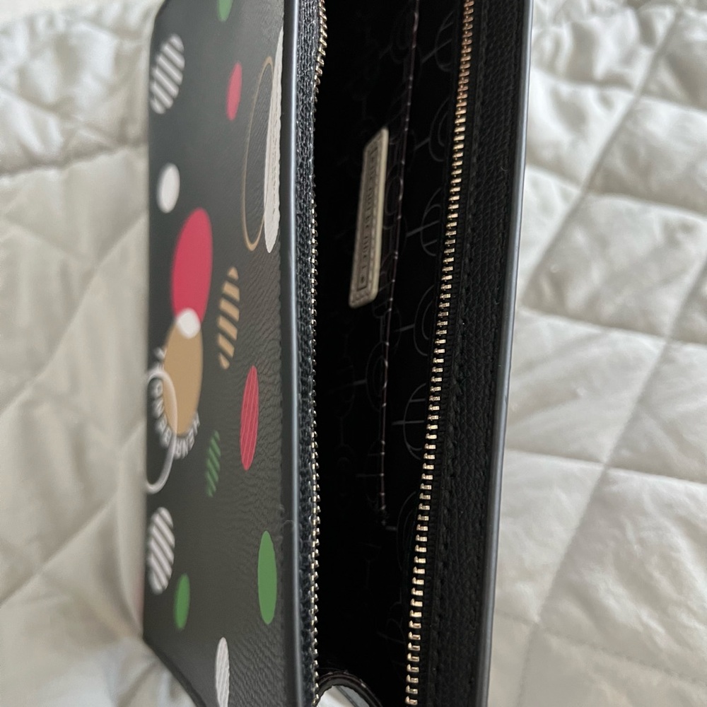 Fun Clutch - image 3